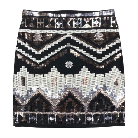 Express Dresses & Skirts - ⭐️HP⭐️ Express Metallic Sequin Tribal Southwest Mini Skirt Black Silver White XS